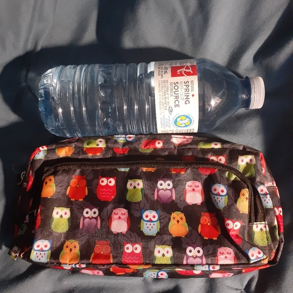 NWOT - Cute Owl Pouch - Picture 5 of 7